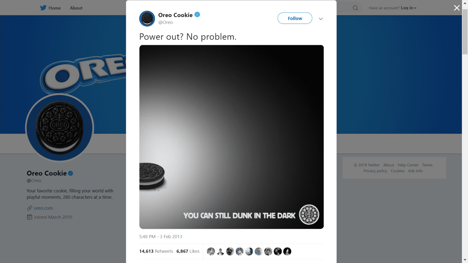 Iconic Ads/ Tweets: Oreo - Dunk in the Dark Point of View