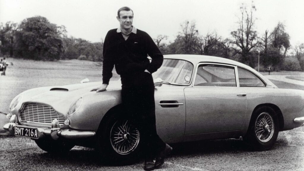 Sean connery james bond Aston martin