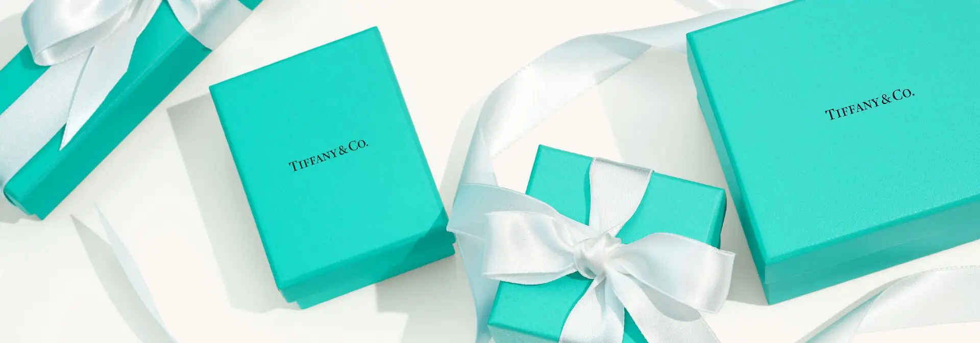 After marketing blitz, Tiffany's upgrade pivots to stores